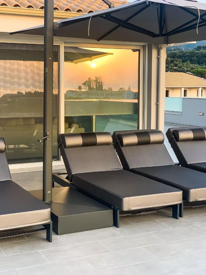 Balia Suites Ахарави Екстериор снимка