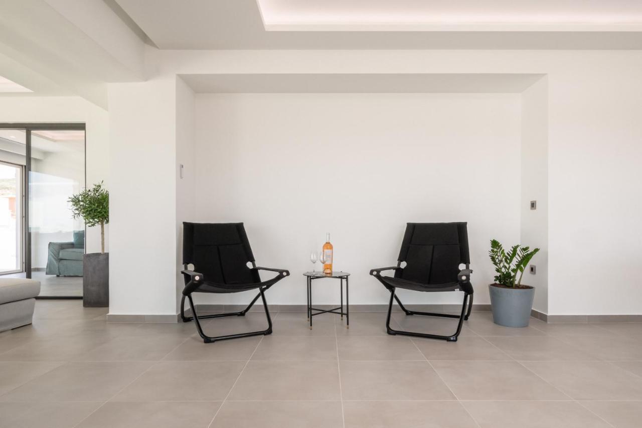 Balia Suites Ахарави Екстериор снимка
